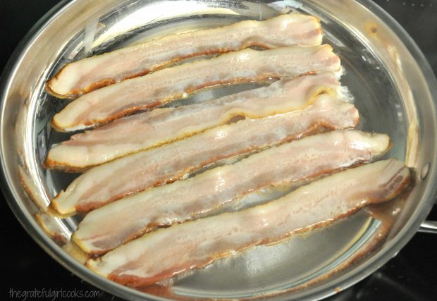 How to Make Gravy with Bacon Grease - The Travel Palate