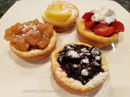 Mini Dutch Babies (aka: German pancakes) / The Grateful Girl Cooks!