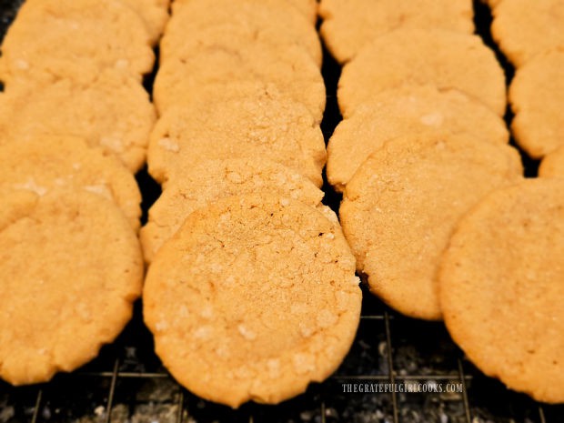 Lots of sugar cookies, cooled, and ready to be gobbled up.