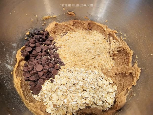 Graham cracker crumbs, chocolate chips and oats are stirred into the dough.